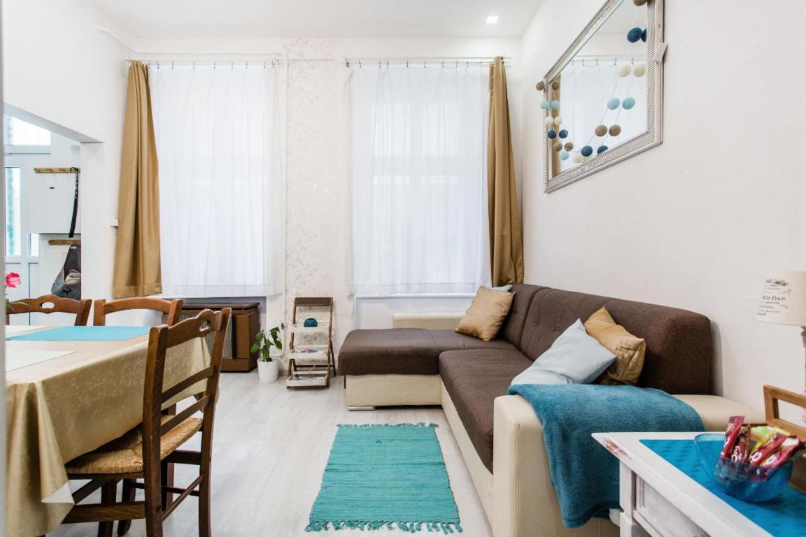 Central Downtown Apartment Boedapest Buitenkant foto